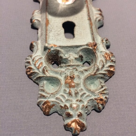 DECORATIVE Faux Doorknob Wall Hook - Picture 4 of 5